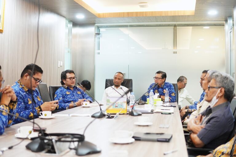 WhatsApp Image 2025-11-17 at 21.52.25 (1)