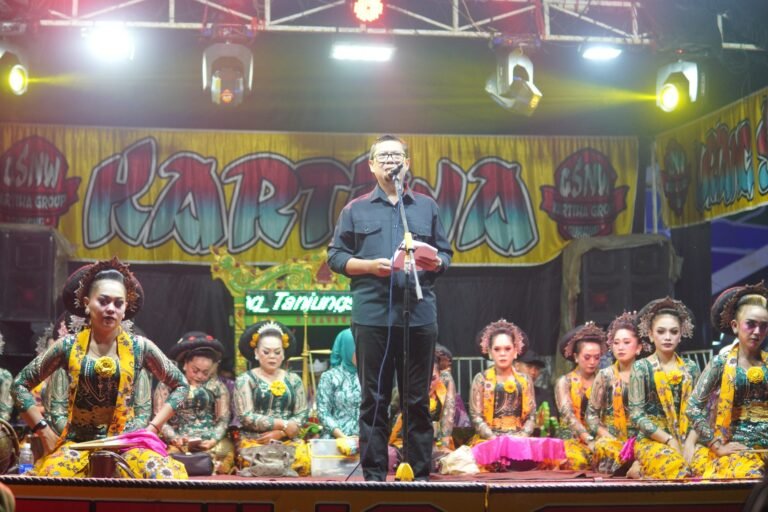 WhatsApp Image 2026-04-16 at 00.35.07 (1)